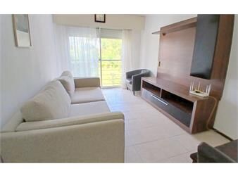https://www.gallito.com.uy/aidy-grill-a-pasos-de-plaza-mexico-inmuebles-27378285