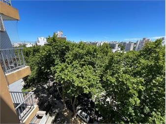 https://www.gallito.com.uy/venta-apartamento-de-tres-dormitorios-y-dos-baños-en-parque-inmuebles-27347348