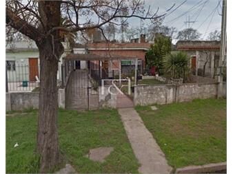https://www.gallito.com.uy/casa-2-dormitorios-y-dos-apartamentos-en-manga-inmuebles-23147750