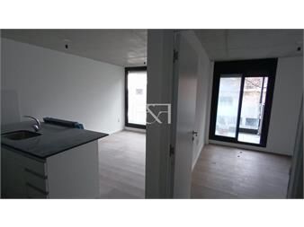 https://www.gallito.com.uy/apartamento-en-venta-de-1-dormitorio-en-centro-inmuebles-23147777