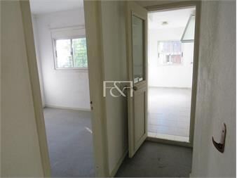 https://www.gallito.com.uy/venta-apartamento-uno-dos-dormitorios-la-inmuebles-24619552
