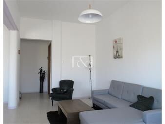https://www.gallito.com.uy/venta-centro-apartamento-reciclado-a-nuevo-3-y-inmuebles-24578294