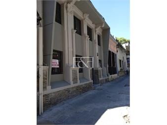 https://www.gallito.com.uy/vende-tipo-casa-a-estrenar-2-dor-patio-azotea-inmuebles-25097828