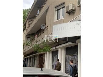 https://www.gallito.com.uy/venta-edificio-con-6-locales-comerciales-y-20-en-inmuebles-26808627