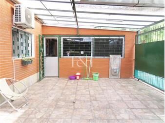 https://www.gallito.com.uy/venta-casa-dos-dormitorios-con-apartamento-inmuebles-27569849