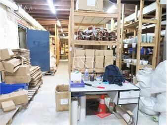 https://web5.gallito.com.uy/venta-gran-local-comercial-ciudad-vieja-de-inmuebles-27569857