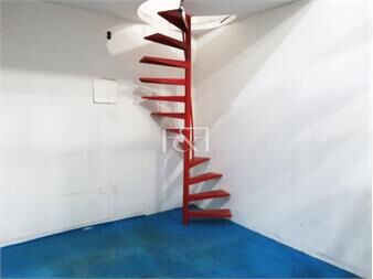 https://www.gallito.com.uy/venta-local-en-galeria-del-sol-sobre-18-de-julio-inmuebles-27569860