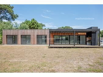 https://www.gallito.com.uy/moderna-minimalista-san-rafael-inmuebles-25367666