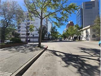 https://www.gallito.com.uy/venta-monoambiente-p-carretas-con-garaje-inmuebles-27572823