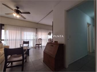 https://www.gallito.com.uy/apartamento-en-brava-1-dormitorio-y-medio-inmuebles-27572878