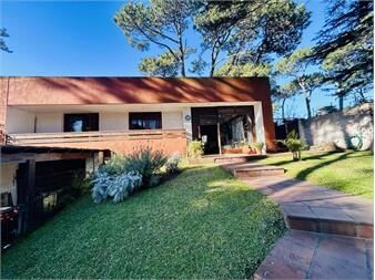 https://www.gallito.com.uy/playa-mansa-inmuebles-27548208