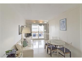 https://web5.gallito.com.uy/vende-apartamento-de-1-dormitorio-en-edificio-al-inmuebles-24460896