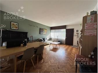 https://www.gallito.com.uy/apartamento-de-dos-dormitorios-en-venta-en-parque-batlle-co-inmuebles-27522334