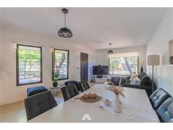 https://www.gallito.com.uy/venta-casa-3-dormitorios-san-jose-de-carrasco-inmuebles-27535821