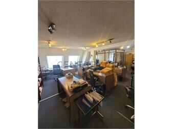 https://www.gallito.com.uy/oficina-amplia-con-despacho-baño-ascensor-en-cuidad-vi-inmuebles-27573206