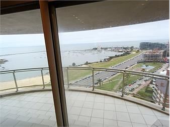https://www.gallito.com.uy/apartamento-alquiler-torre-caelus-3-dorm-y-serv-gje-x-4-inmuebles-27573253