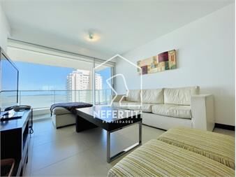 https://www.gallito.com.uy/apartamento-de-2-dormitorios-vista-al-mar-y-parrillero-en-inmuebles-27573309