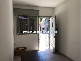 https://www.gallito.com.uy/alquiler-apto-barrio-reus-1-dormitorio-patio-sin-gc-inmuebles-27573397