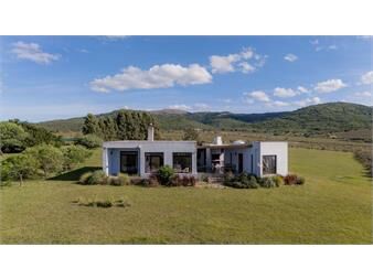 https://www.gallito.com.uy/venta-de-chacra-de-8-ha-con-casa-en-sierra-de-las-animas-inmuebles-27378047