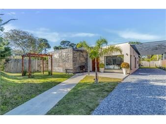 https://www.gallito.com.uy/venta-casa-en-punta-del-este-inmuebles-27125071