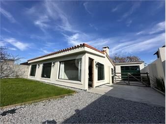 https://www.gallito.com.uy/alquiler-casa-reciclada-de-4-dormitorios-inmuebles-27575878