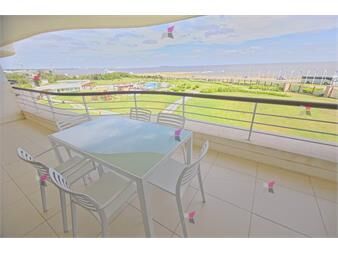 https://www.gallito.com.uy/venta-de-apartamento-de-2-dormitorios-en-punta-inmuebles-27117662