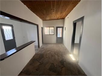 https://www.gallito.com.uy/apto-por-corredor-al-fondo-inmuebles-27576185