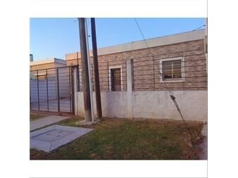 https://www.gallito.com.uy/se-vende-casa-y-apartamento-en-las-piedras-inmuebles-25992721