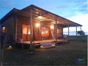 https://www.gallito.com.uy/simpatica-chacra-con-2-construcciones-bien-con-a-inmuebles-27576347