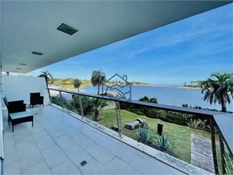https://www.gallito.com.uy/venta-de-moderno-apartamento-de-3-dormitorios-al-inmuebles-26052080