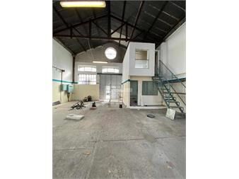 https://www.gallito.com.uy/venta-local-galpon-deposito-la-blanqueada-dulcinea-y-luis-a-inmuebles-23479256