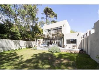https://www.gallito.com.uy/casa-en-venta-montoya-inmuebles-26977842