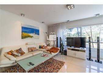https://www.gallito.com.uy/apartamento-3-dormitorios-en-green-park-punta-inmuebles-27378937