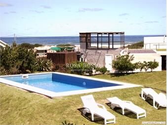 https://www.gallito.com.uy/casa-en-alquiler-4-dormitorios-con-piscina-en-inmuebles-25992516