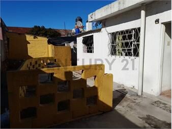 https://www.gallito.com.uy/ventacasala-teja1dormitorio-opcion-a-2ph-patiolumi-inmuebles-27336208