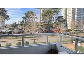 https://www.gallito.com.uy/apartamento-2-dormitorios-con-balcon-y-garaje-en-inmuebles-27586003