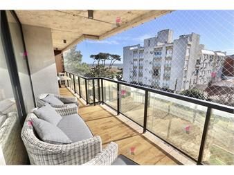https://www.gallito.com.uy/venta-de-apartamento-2-dormitorios-2-baños-1-en-suite-en-m-inmuebles-27586060