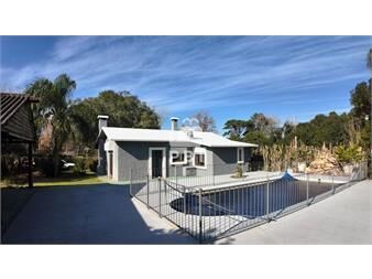 https://www.gallito.com.uy/alquiler-anual-de-casa-de-3-dormitorios-en-cno-lussich-pu-inmuebles-27287685