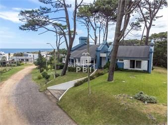https://www.gallito.com.uy/casa-en-venta-en-ocean-park-punta-ballena-ref-inmuebles-27586029