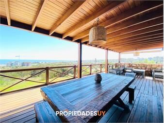 https://www.gallito.com.uy/casa-de-cuatro-dormitorios-con-barbacoa-y-piscina-en-alquil-inmuebles-27513847