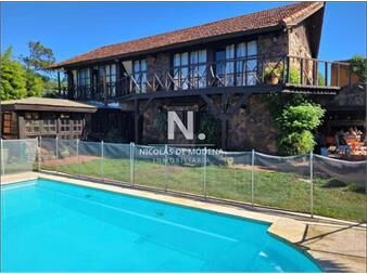 https://www.gallito.com.uy/vende-casa-a-media-cuadra-del-mar-de-3-pinares-inmuebles-25041879