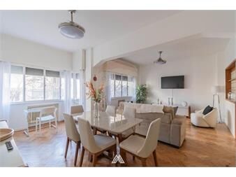 https://www.gallito.com.uy/venta-apartamento-centro-3-dormitorios-serv-garaje-inmuebles-27595773