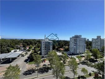 https://www.gallito.com.uy/apartamento-de-3-dormitorios-en-venta-inmuebles-26627240