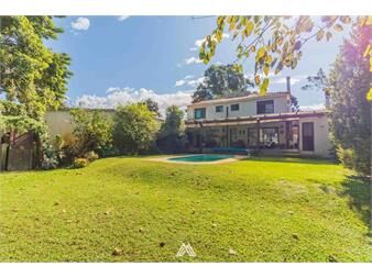 https://www.gallito.com.uy/venta-carrasco-casa-5-dormitorios-pisicina-inmuebles-27596066