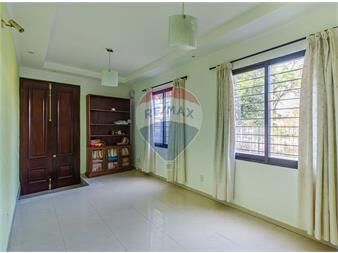https://web5.gallito.com.uy/venta-casa-2-dormitorios-barbacoa-piscina-la-teja-inmuebles-27387062