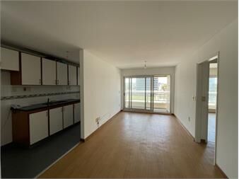 https://www.gallito.com.uy/alquiler-2-dormitorios-con-garaje-torres-nauticas-610-inmuebles-27535210