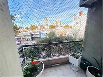 https://www.gallito.com.uy/venta-apartamento-sobre-br-artigas-3-dormitorios-2-baños-inmuebles-26373696