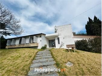 https://www.gallito.com.uy/casa-en-venta-zona-colegios-inmuebles-26093413