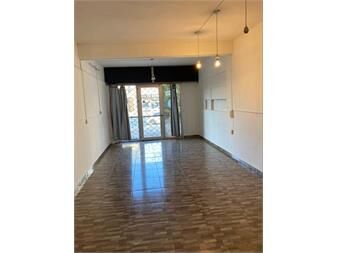 https://www.gallito.com.uy/local-en-alquiler-sobre-av-garzon-todo-reciclado-inmuebles-27474105
