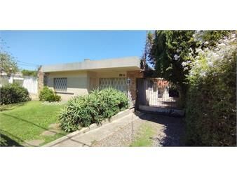 https://www.gallito.com.uy/2-casas-en-un-gran-padron-en-venta-parque-rivera-inmuebles-26928499